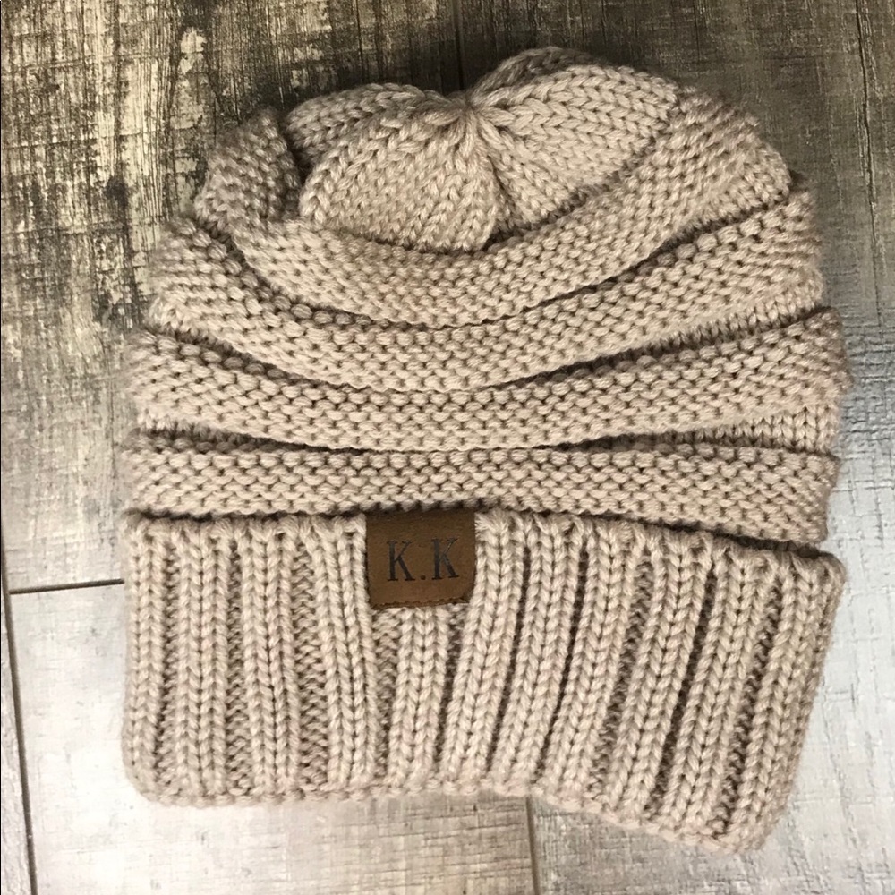 KK Slouch Beanie-Tan
